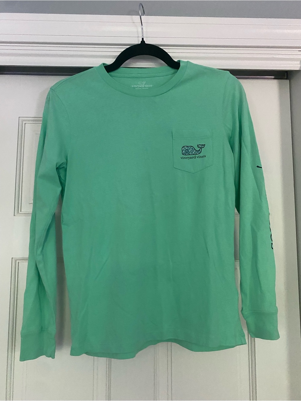 Boys Vineyard Vines Kids “Golf” Long-Sleeve Pocket Tee in Green